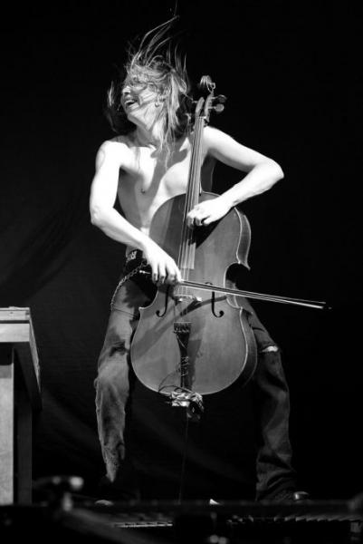 eicca toppinen from apocalyptica