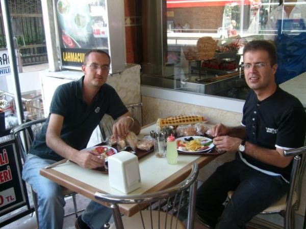 ASKER - ARI - KAHVALTI